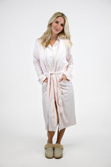 Pink Scalloped | Robe (Women's) (Pre-Order) thumbnail 4