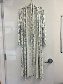 S Women's Robe thumbnail 1
